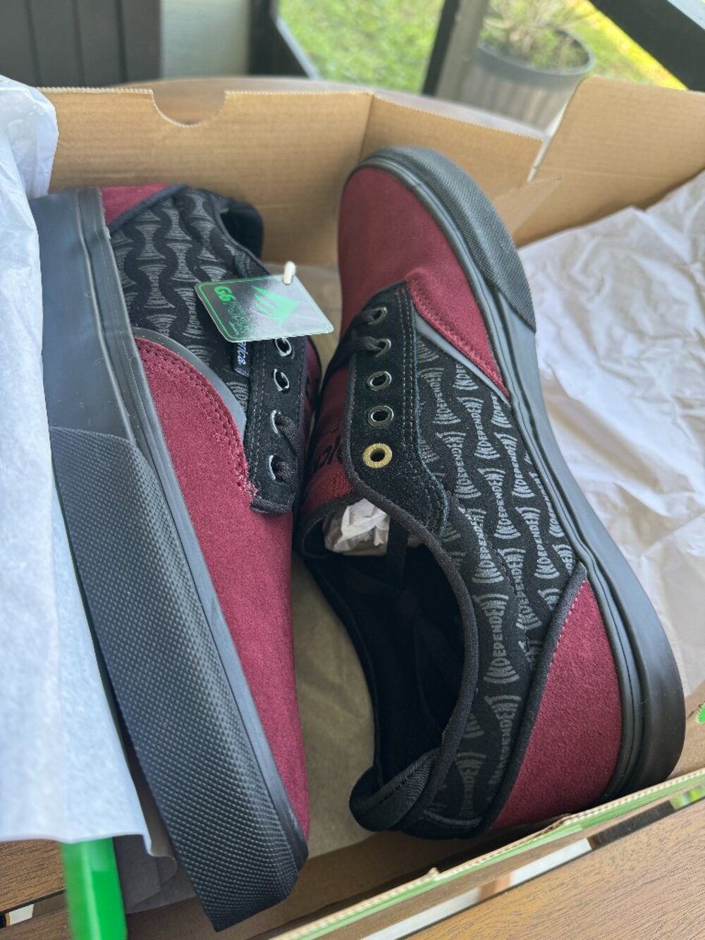 Emerica Skateboard Shoes Dickson X Independent Red/Black Size 10.5 NWT